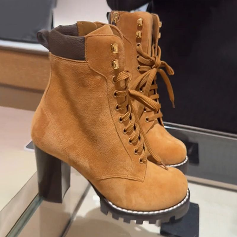 EU42 Designer Women Boots Winter Martin Boots Classic New Low High Heels Boots Vintage Print High QualityAnkle Boots Desert Boot Snow Shoes Winter Shoes 013 - 7 of 8