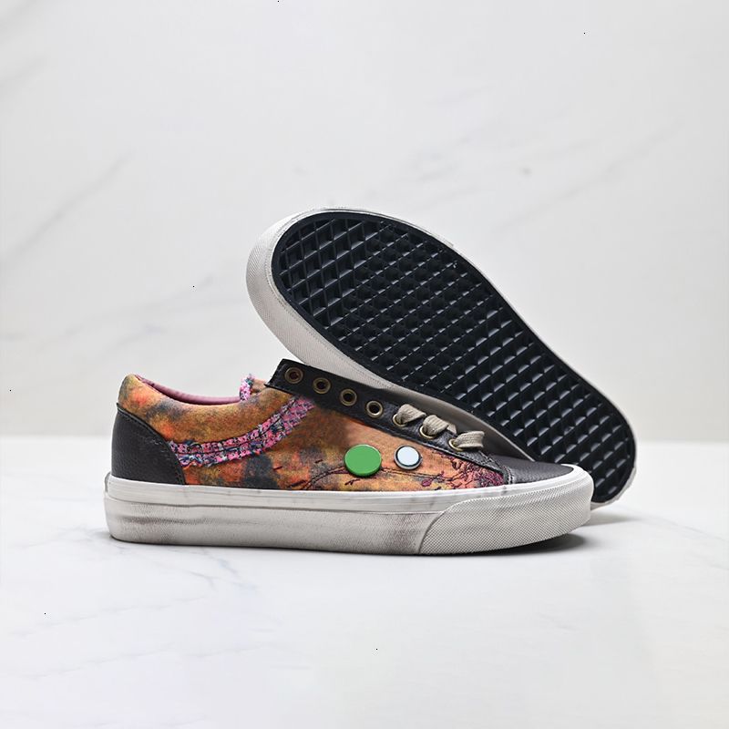 2026 Men Canvas Shoes Luxury Pearlized Sneakers Pearls Design Trainers Old Sports Casual Shoes Lace-Up Walking Shoe 1083 - 9 of 9