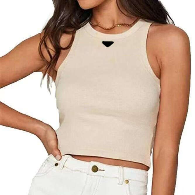 Tank Brand Luxury Womens T Shirts Vests Budge Embroidery Designer Womens Tshirts Gilet Tops Tees Shirts Patterns Summer Breathable Short Sleeves T-Shirts S-2XL - 7 of 9