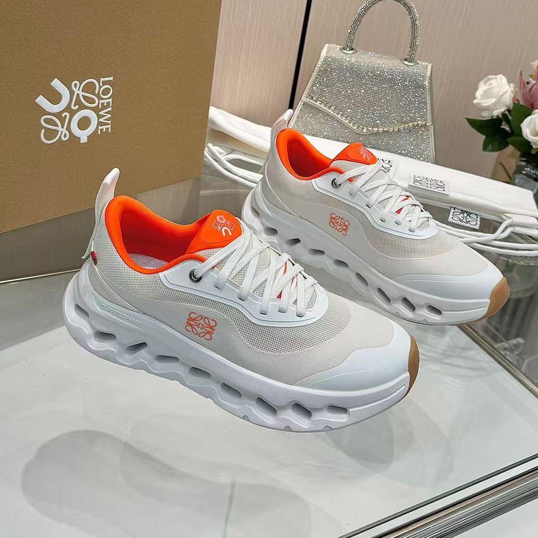 Cloudtilt Running Shoes Men and Women Designer Casual Sneakers Black and White Shoes Casual Shoes Sports shoes Lightweight And Cushioned Casual Shoes - 7 of 8
