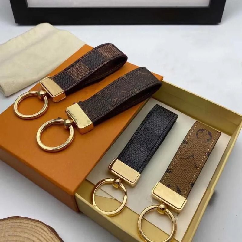 2025 DRAGONNE KEY HOLDER Accessories Designer Floral Canvas Keychain Car Key Chain Ring Charm Pochette Accessoires Name Tag Hot Stamping Stamp 5JL8 - 1 of 6