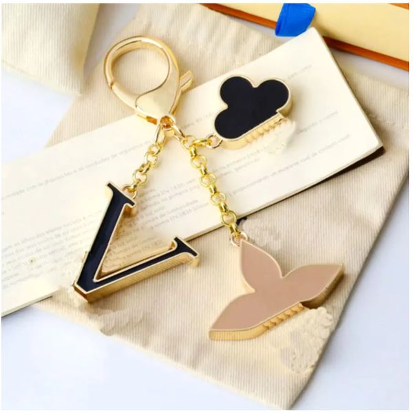 Luxury designers keychains Letters with diamonds designers keychain top Car Key Chain Women Buckle jewelry Keyring Bags Pendant Exquisite Gift 985 - Bags, Shoes & Accs - zorviavip